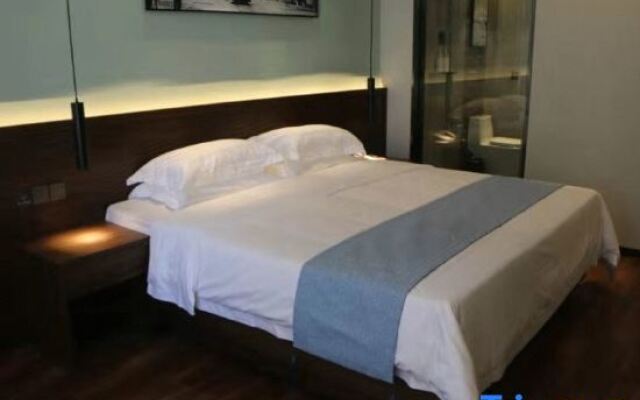 Yixiyun Hotel (Qihe Wanda Branch)