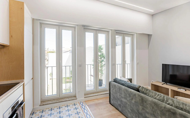 Urban House by LovelyStay