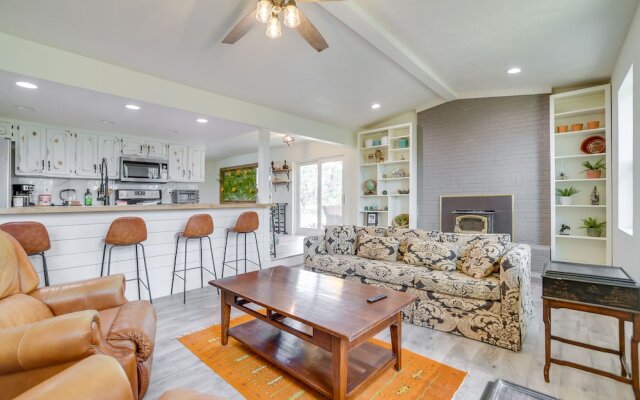 Tranquil Edgewood Retreat With Patio & Grill!