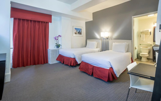 Grant Plaza Hotel