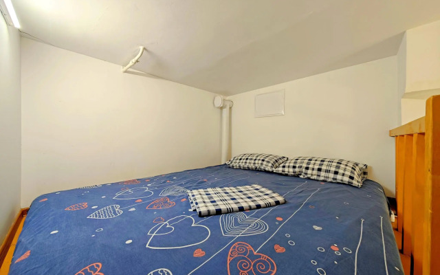 Апартаменты на Среднем проспекте Васильевского острова