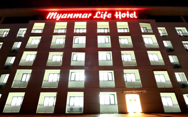 Akore Myanmar Life Hotel