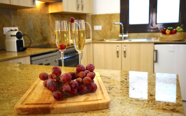 La Lonja Homes - Turismo de interior