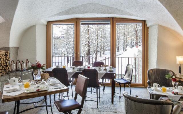 Saint Hubertus Resort