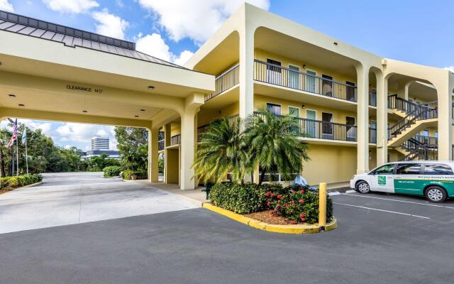 Quality Inn Palm Beach International Airport