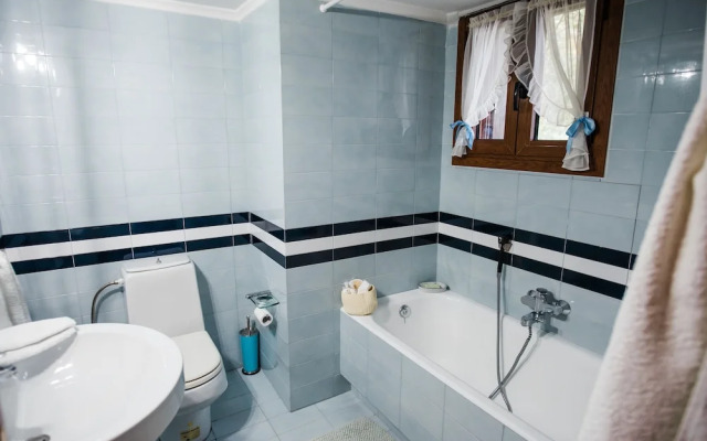 Traditional Luxury Villa Armonia