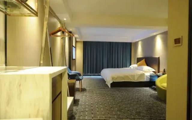 Cassidy Changxiang Hotel