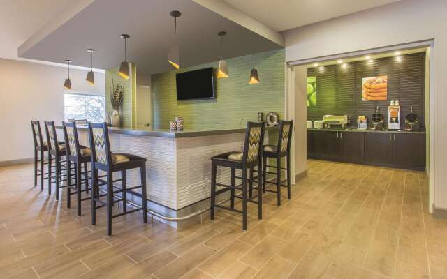 La Quinta Inn & Suites by Wyndham Tumwater - Olympia