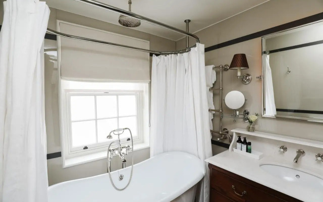 The Marble Arch Retreat - Modern & Central 1BDR Apartment
