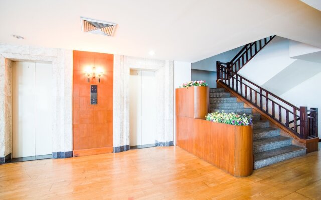 River View Place Hotel