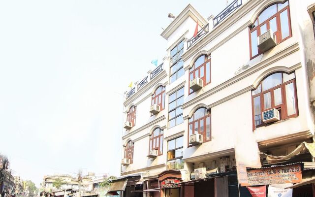 OYO 14932 Hotel Paradise