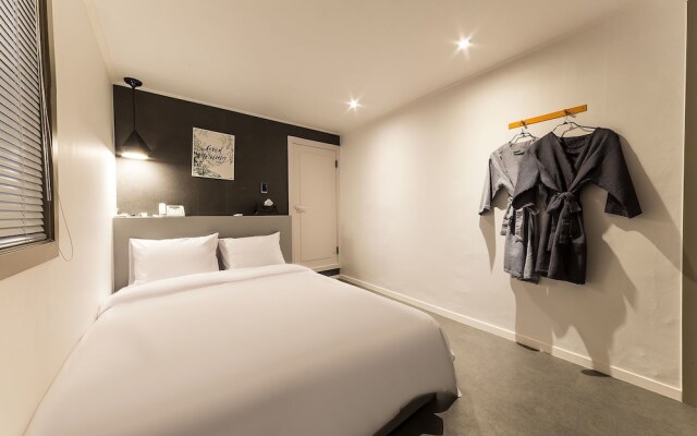 Hotel Yam