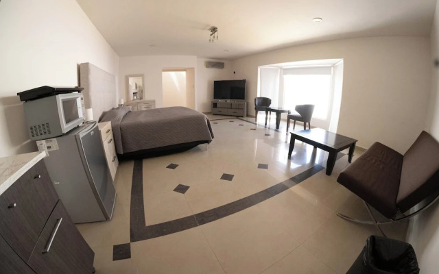 Room-17, Suite for two People