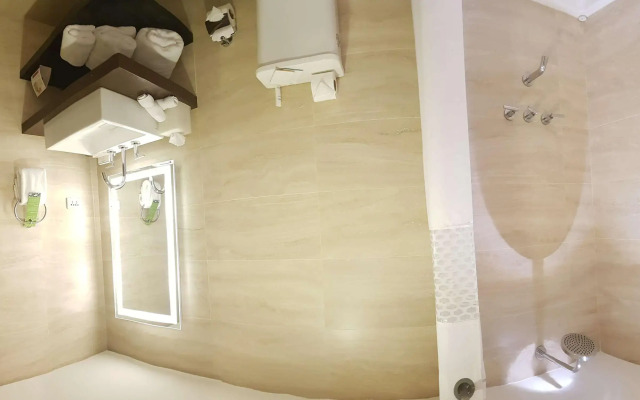 Hampton by Hilton Santa Cruz/Equipetrol, Bolivia