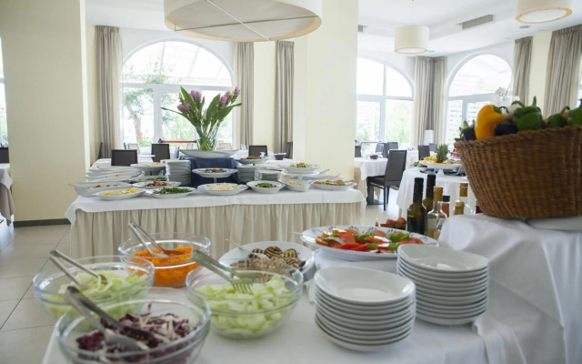 Club Azzurro Hotel & Resort