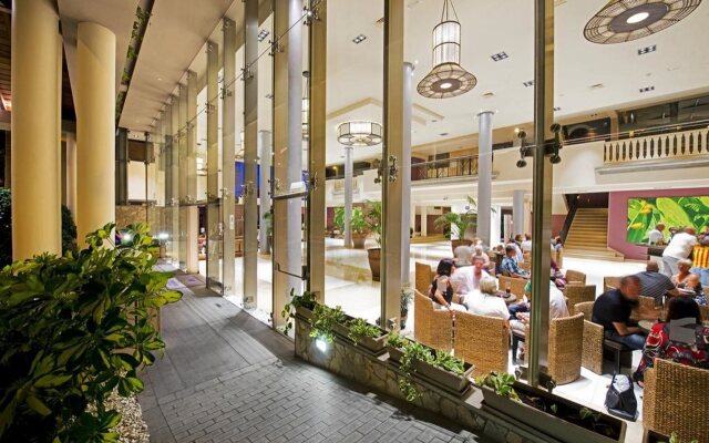 Marylanza Suites & Spa