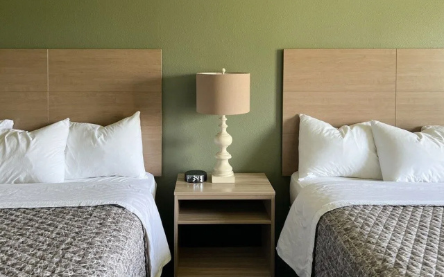 Travelodge by Wyndham Atlanta, Illinois
