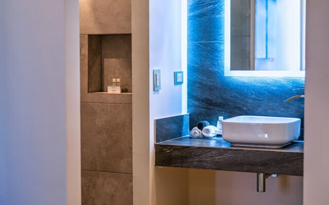 The Cove Boutique Hotel Adults Only