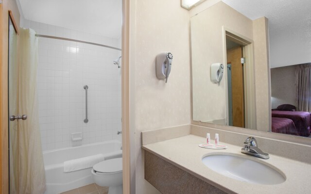 Red Roof Inn Perryville