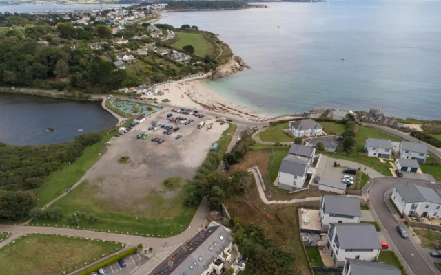 Swanpool View