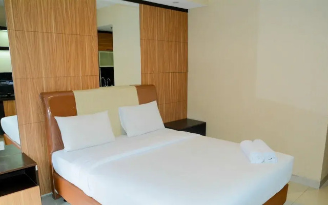 Exclusive Studio Room Atria Residence Apartment By Travelio