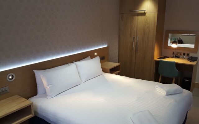 Elmbank York, Tapestry Collection by Hilton