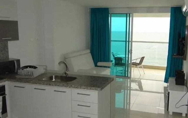 Palmetto Beach 1102