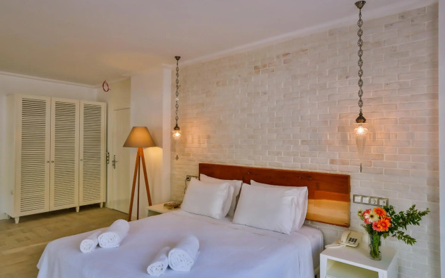 Arnna Hotel