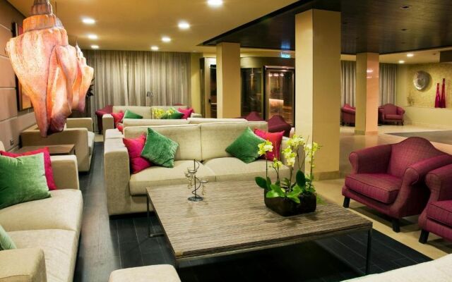 Kn Hotel Arenas del Mar - Adults Only