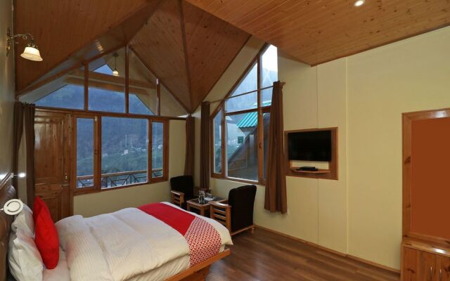 Oyo 13920 Home Spacious Studios Shuru