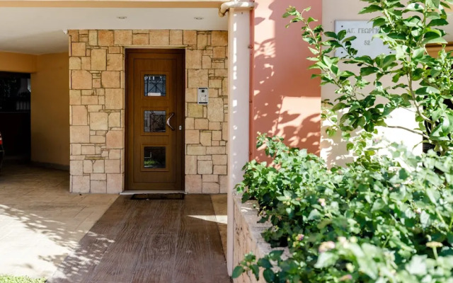 Upstreet Convenient 2bd Apartment