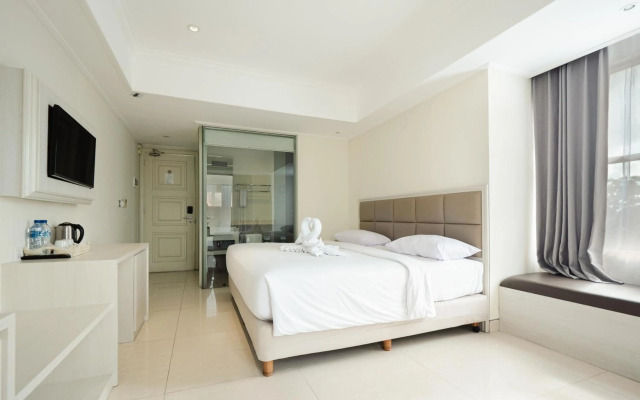 Alron Hotel Kuta Powered by Archipelago