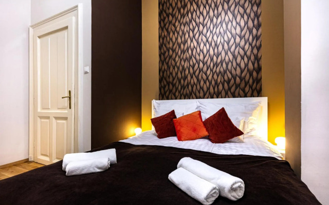 ORANGEHOMES Kalvin Sq 2 bedroom apartment