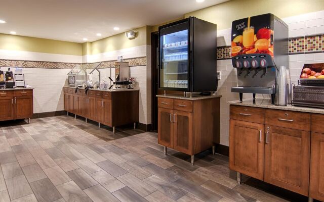 Best Western Plus New Ulm