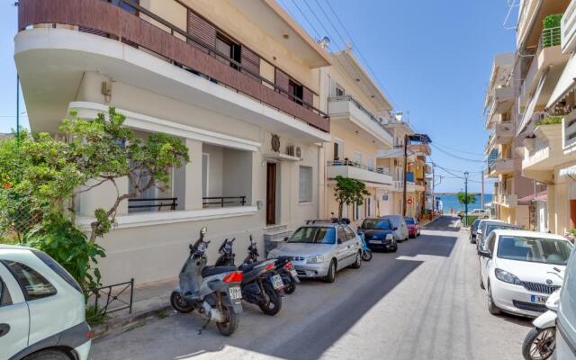 Samouil Apartment, 40 meters from the beach
