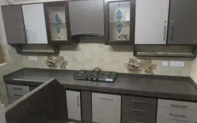 Medicare Residency By OYO Rooms