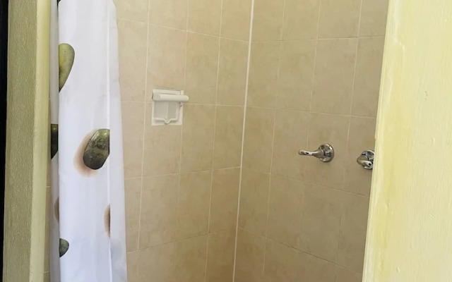 Jabel Tinamit Hotel & Villas