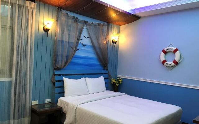 Seashell Bay Hotel