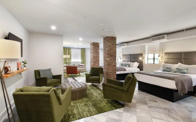 The Present Hotel