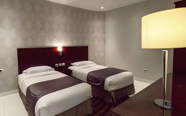 Grand Mayral Hotel