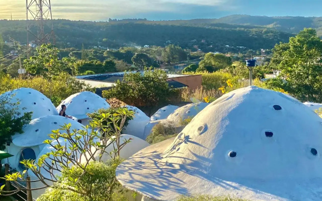 Pousada Espaço Naves Lunazen