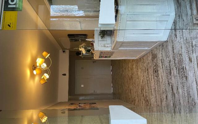 Logis Hotel Le Clement V