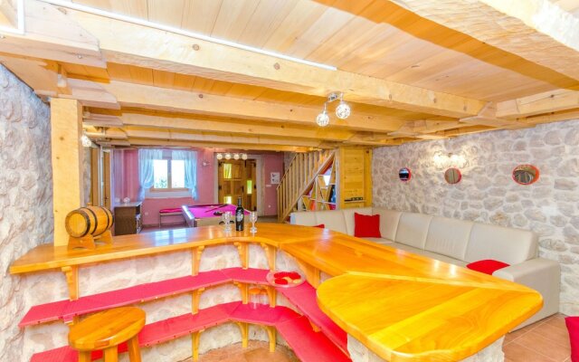 House Srecko