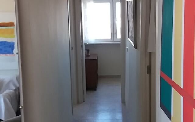 Oceanografic Arts beach center 46