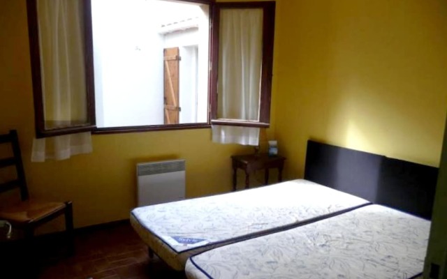 House With 3 Bedrooms in Vendres, With Enclosed Garden