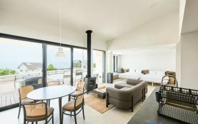 Suite Villa The Most