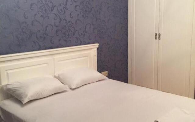 Lesya Apartment with Terrace