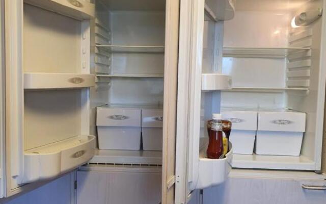 Large apartment with 4 bedrooms, central location