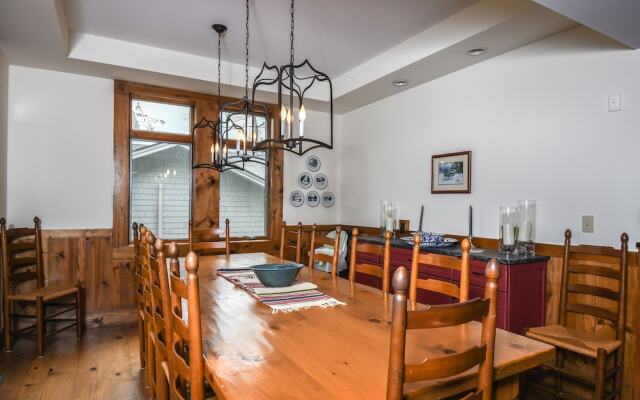 Skydance Holiday Home