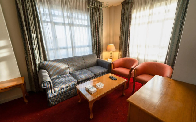 Kindi Hotel